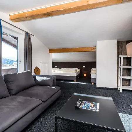 Gorgeous Chalet With Sauna In K Nigsleiten *